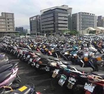 /date/2016/05/18/19motorbikes_2.jpg
