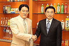/date/2016/06/23/07unipresident_2.jpg
