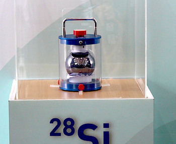 /date/2018/10/25/16siliconeball_2.jpg