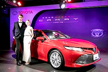 /date/2018/11/02/03camry_2.jpg