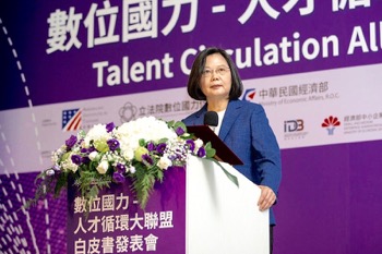 /date/2020/06/15/16talent_2.jpg