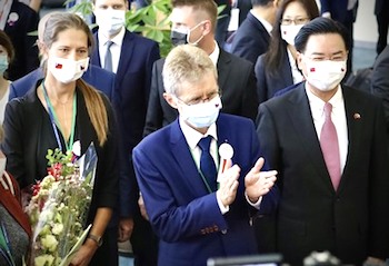 /date/2020/08/31/17czech_2.jpg