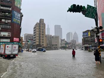 /date/2021/06/04/18typhoon_2.jpg