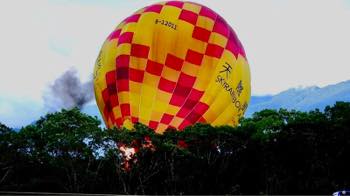 /date/2021/08/12/18balloon_2.jpg