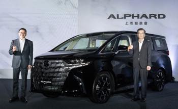 /date/2023/06/26/00alphard_2.jpg