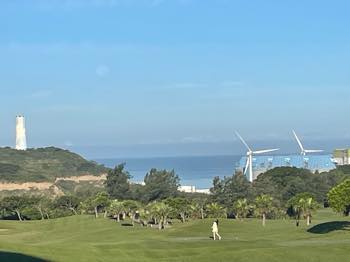/date/2024/11/01/20golf_bali_2.jpg